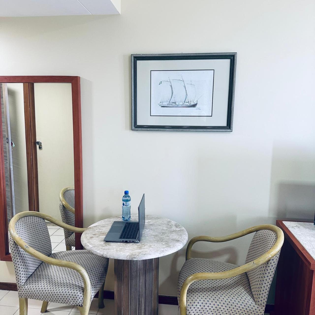 ז'אבואטו דוס גוארראפס Flat 10 Andar Hotel Costa Mar Acesso Direto Praia מראה חיצוני תמונה